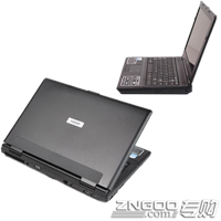  Q2000D2